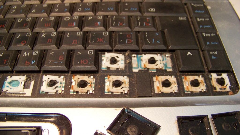 dv6700 ремонт клавіатури